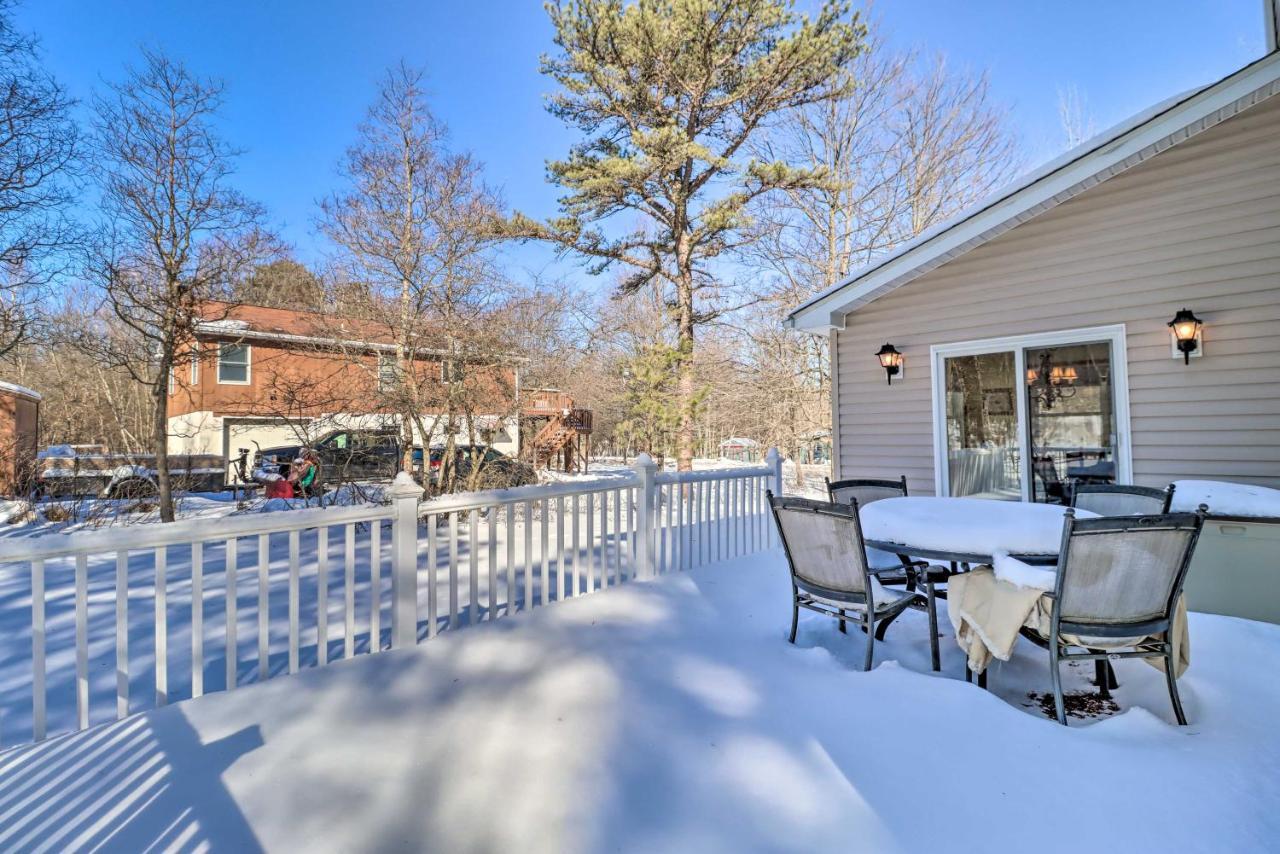 With Huge Deck, Pool Access *